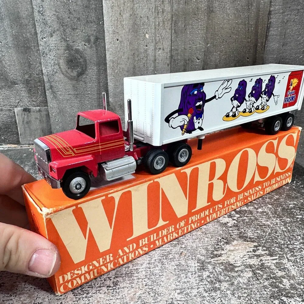 Champion‎ California Raisins '89 Winross Truck 1/64